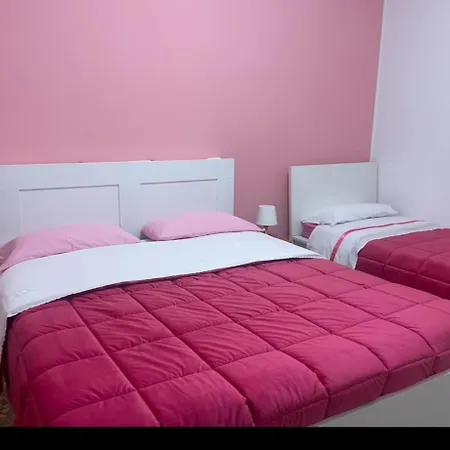 Aeroporto Room Bed & Breakfast 3*